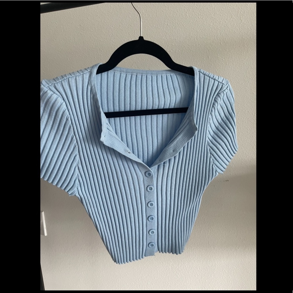 Pastel Blue ribbed button up crop top - Size L